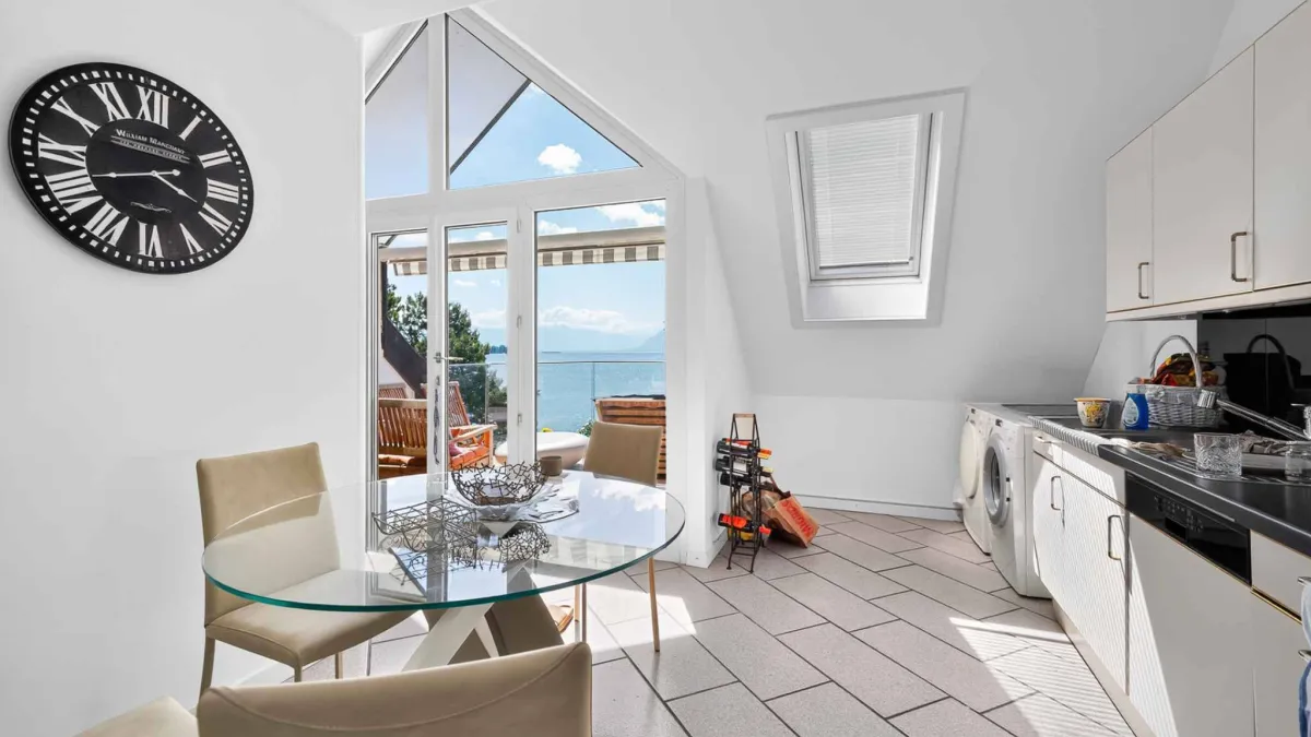 Magnifique appartement en duplex avec vue panoramique sur le lac