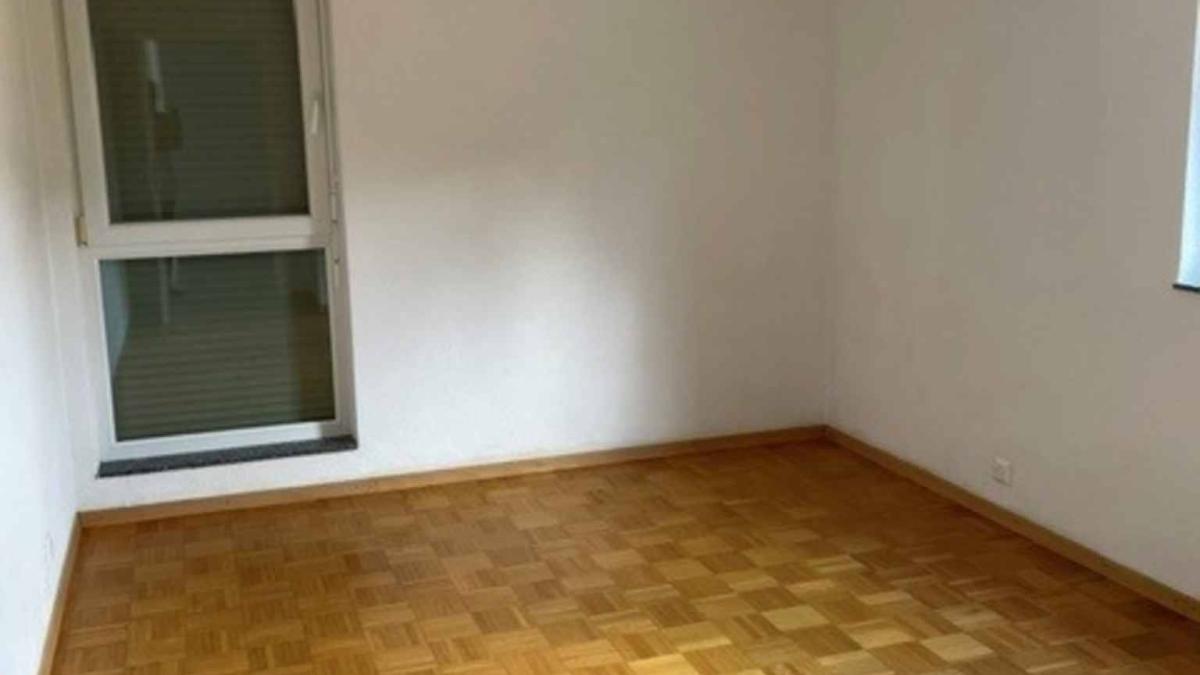 4.5 pièces au rez-de-chaussée avec terrasse - Cabinet 3