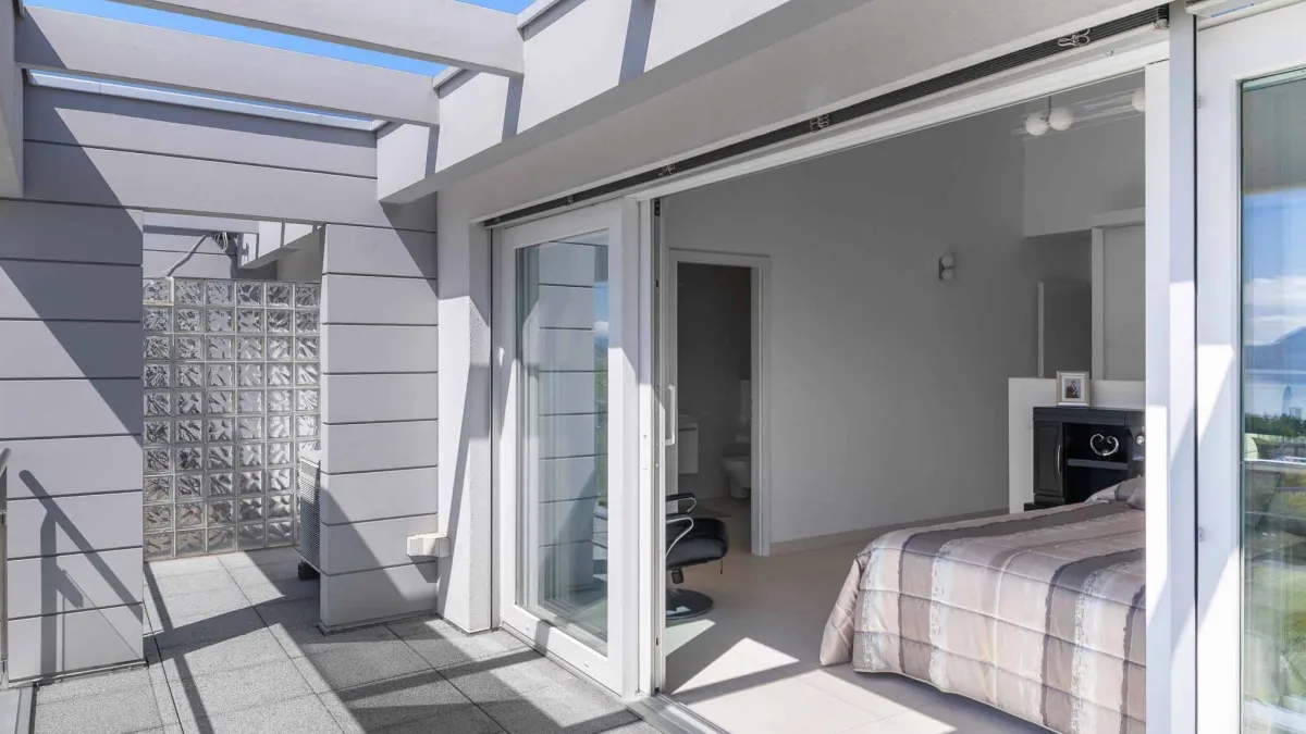 Villa contemporaine avec panorama exceptionnel