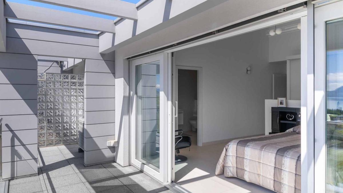 Villa contemporaine avec panorama exceptionnel