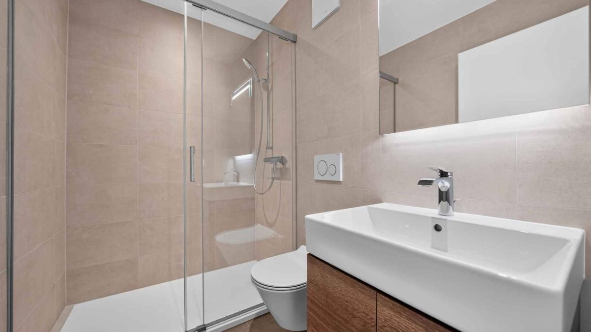 Duplex avec cachet et mezzanine 