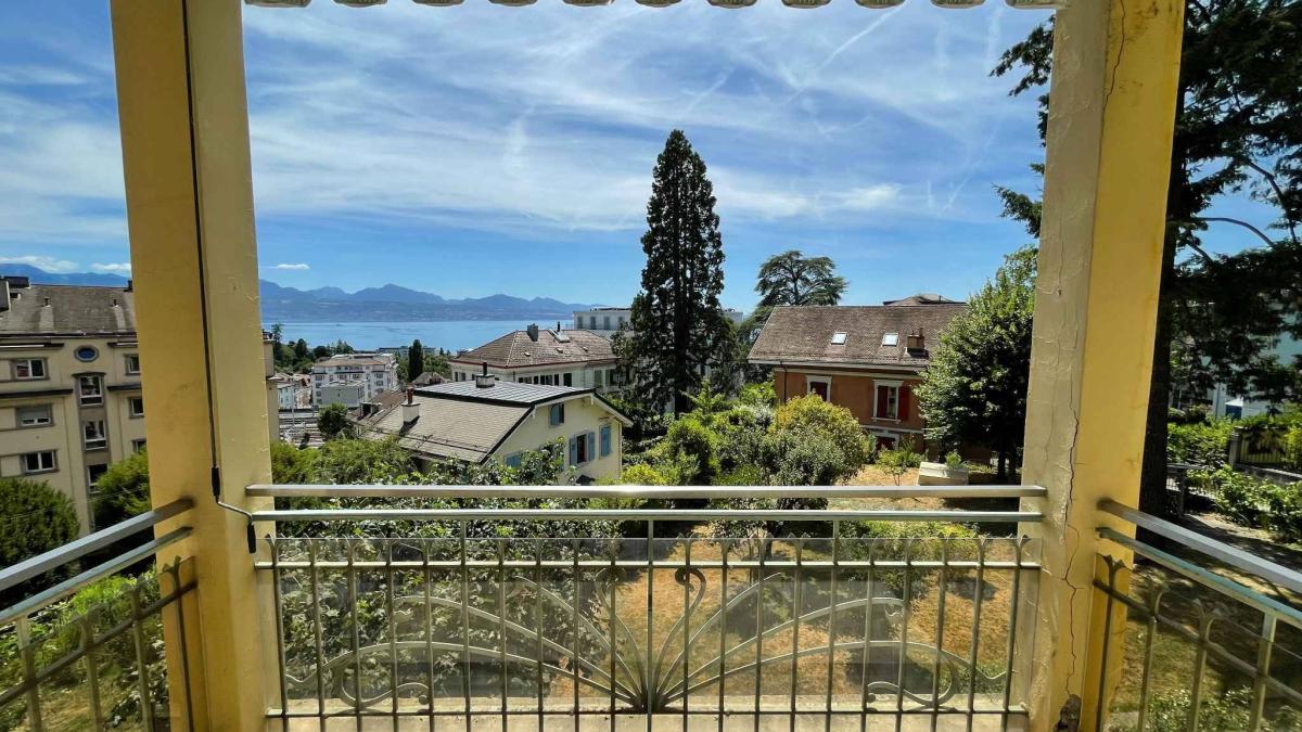 Magnifique 2.5 pièce au 1er étage, vue sur le lac, situé à Lausanne