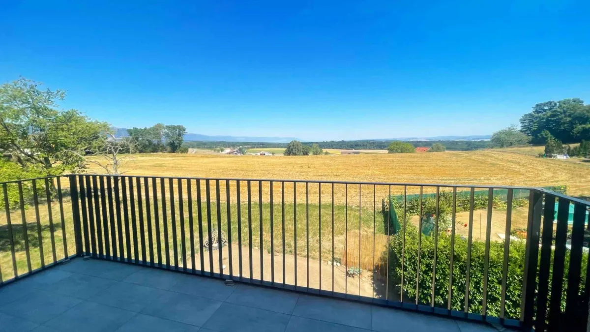 Appartement 2.5 pièces à Pampigny avec vue dégagée