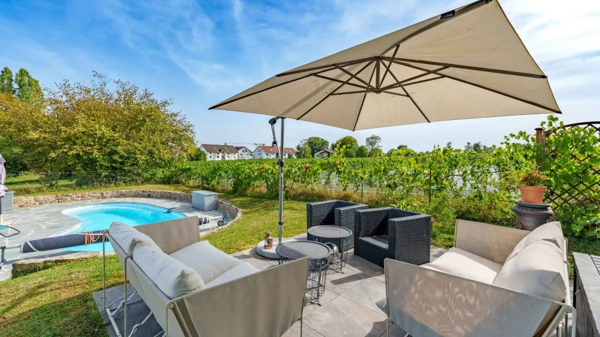 Très belle villa familiale en Terre-Sainte