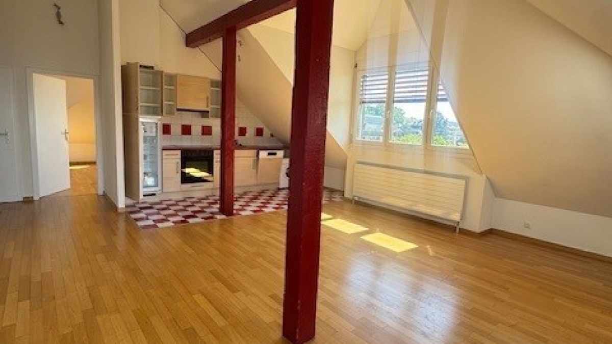 Splendide 3.5 pièces de 101m2 à quelques minutes du centre-ville