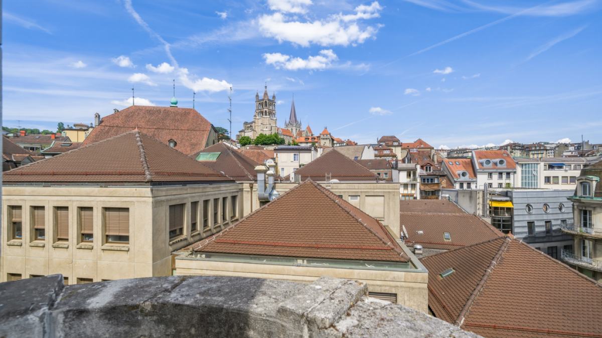 À LOUER - Appartement de standing exceptionnel - 5 pièces, 111 m2