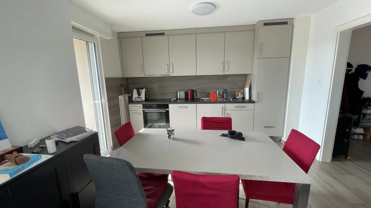 Bel appartement 3,5 pièces au 4ème étage - CHAVANNES-RENENS