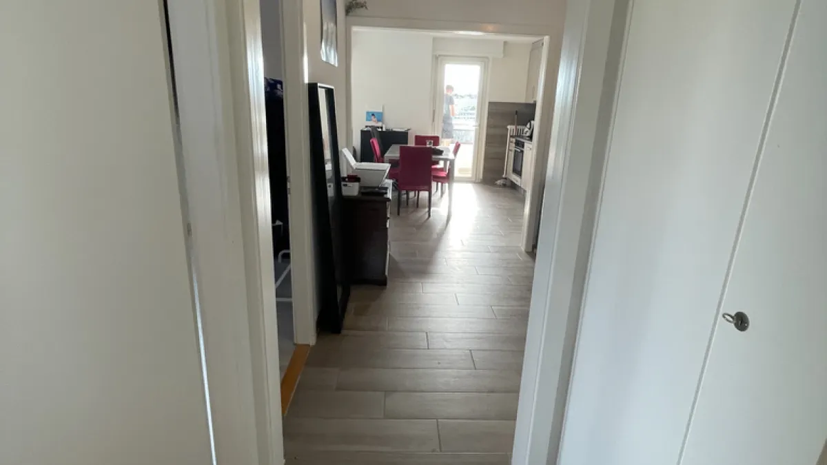 Bel appartement 3,5 pièces au 4ème étage - CHAVANNES-RENENS