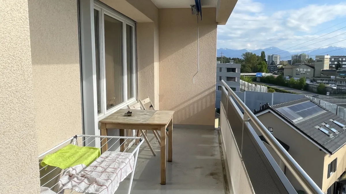 Bel appartement 3,5 pièces au 4ème étage - CHAVANNES-RENENS