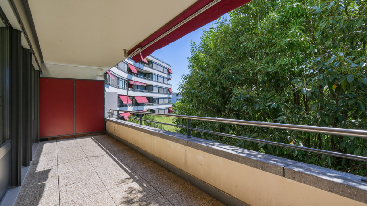 Appartement de 3 pièces dans un environnement verdoyant à Prilly