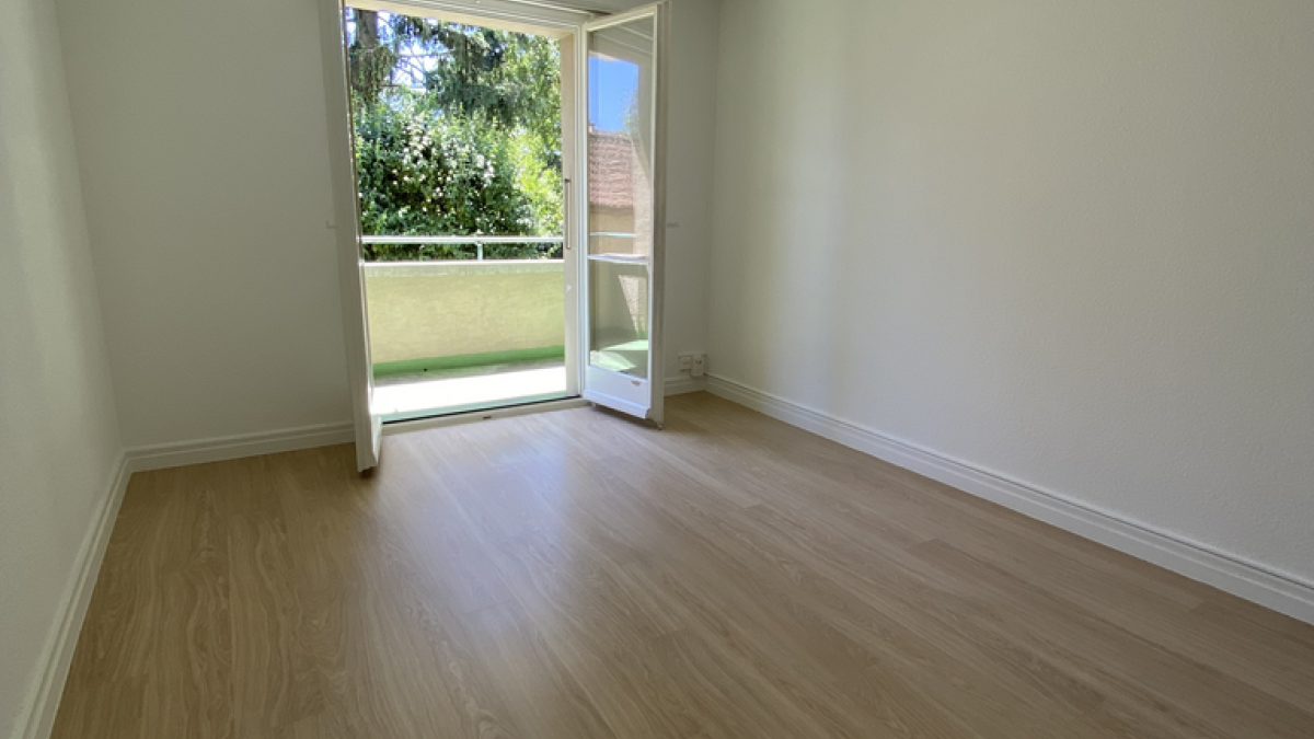 appartement de 3,5 pièces au rez-de-chaussée