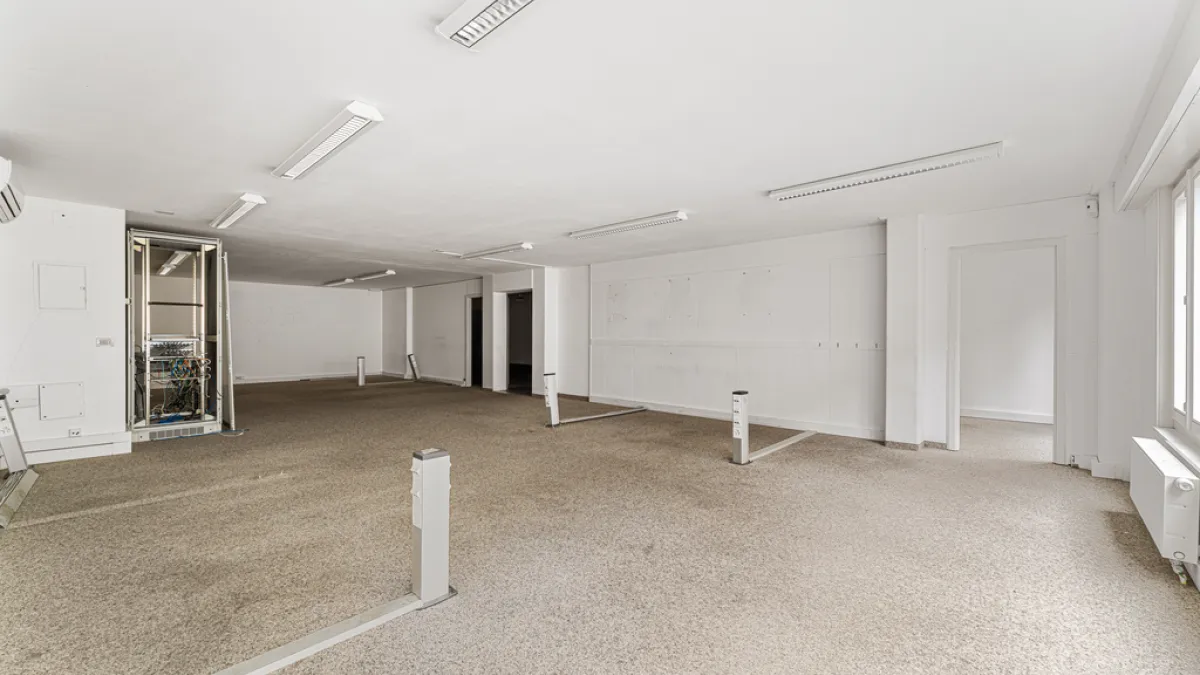 Bureaux idéalement situés en plein centre-ville - Alpes 29