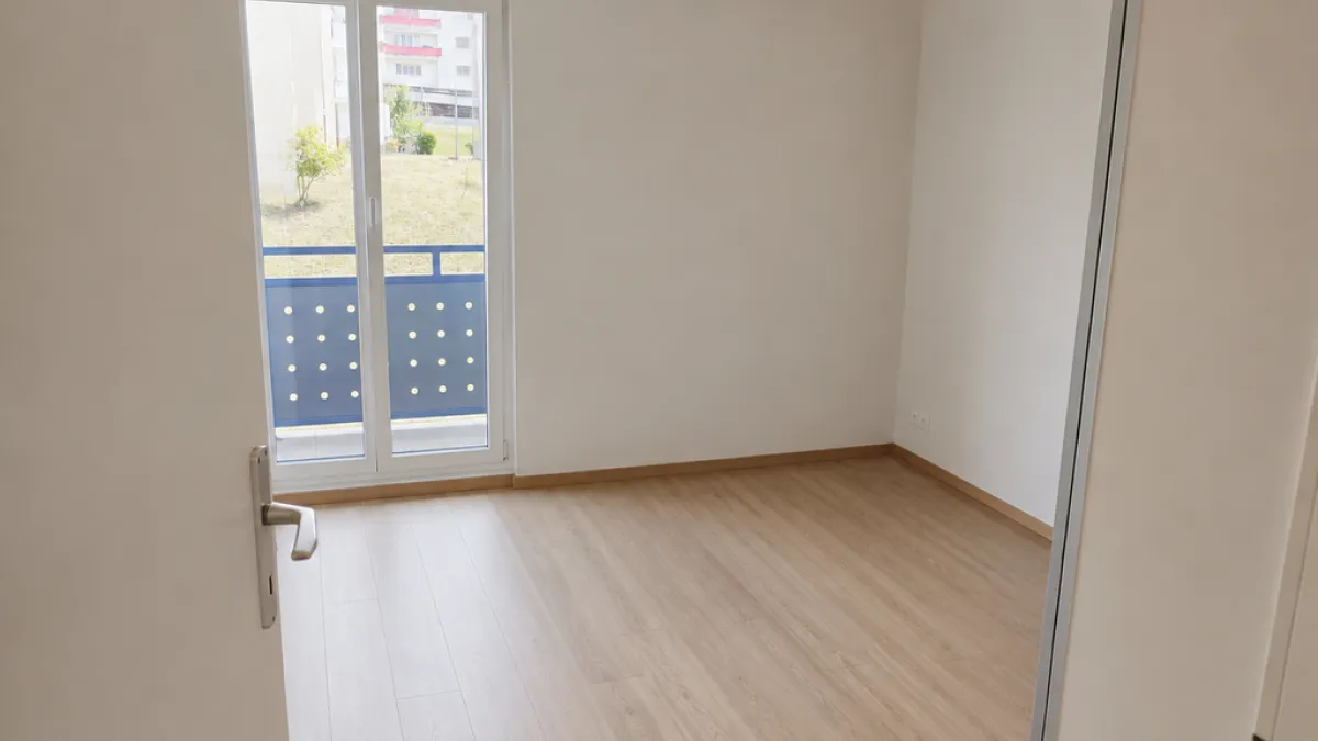 3.5 pièces au 3ème étage avec balcon - Comba 5