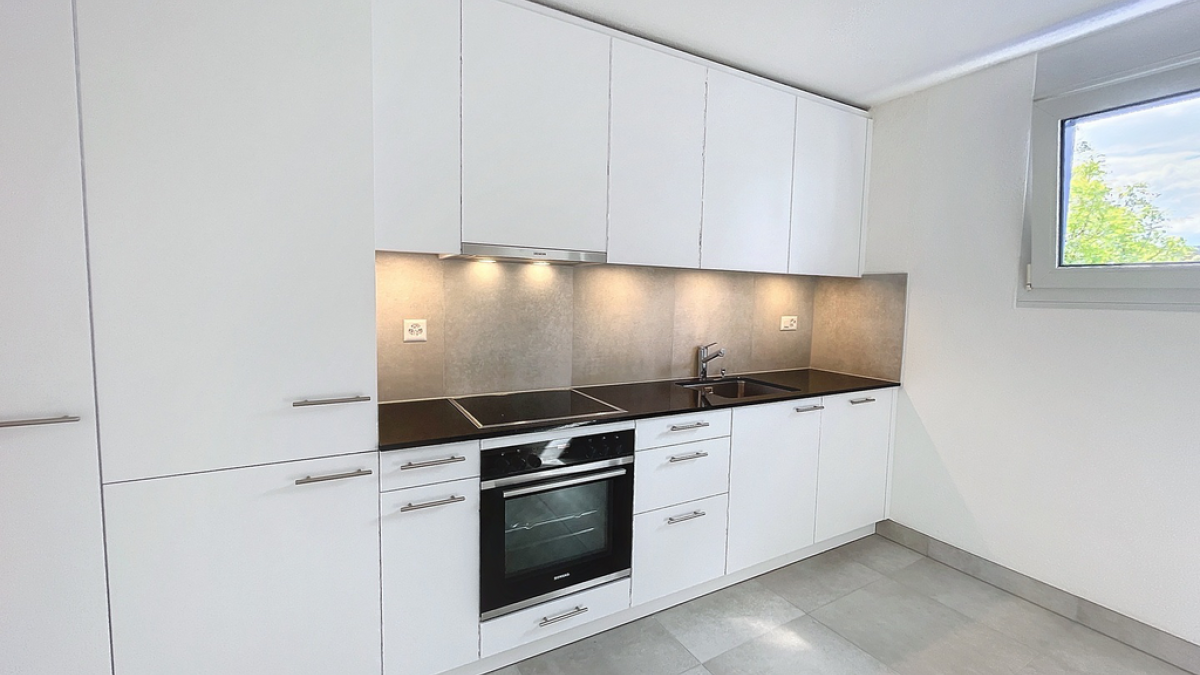 Lumineux logement de 4.5 pièces avec balcon