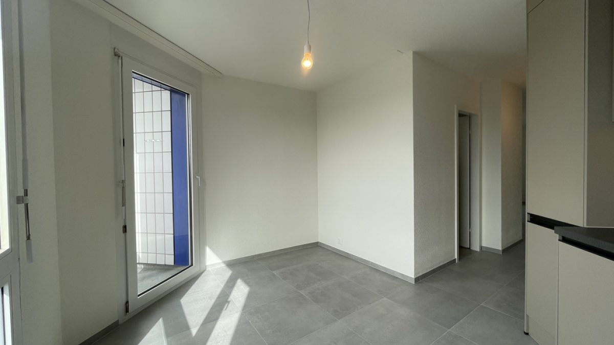 Charmant 2.5 pièces en cours de rénovation - Lausanne 71A
