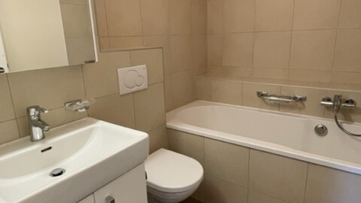 À louer Charmant 3.5 pièces sous les combles à Aubonne