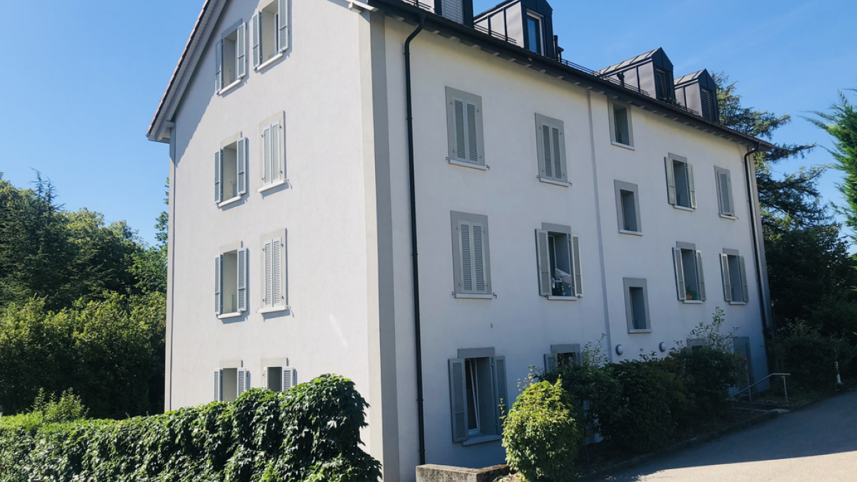 À louer Charmant 3.5 pièces sous les combles à Aubonne