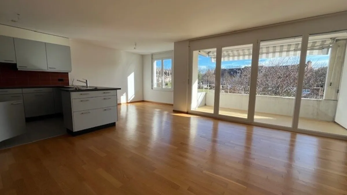 Appartement de 4.5 pièces - Cadre verdoyant et proche du lac