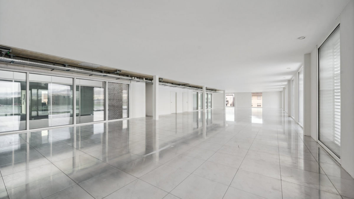 Quartier Eikenott - Magnifiques locaux de 300 m2 divisibles