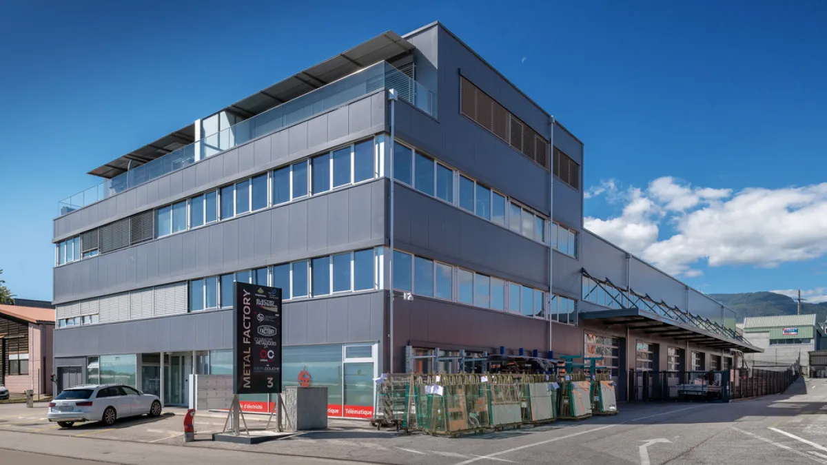 Nyon - Parking intérieur disponible de suite