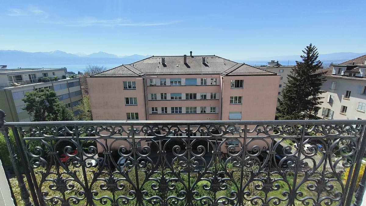 Magnifique appartement avec vue sur le lac