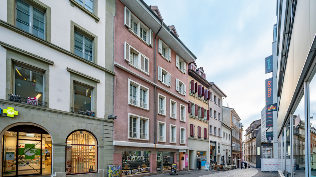 Très bel appartement de 2.5 pièces traversant