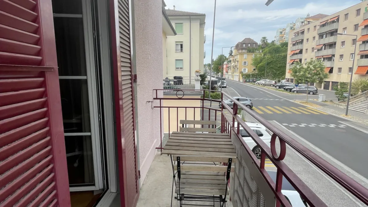 Bel appartement de 2,5 pièces près du parc de Valency