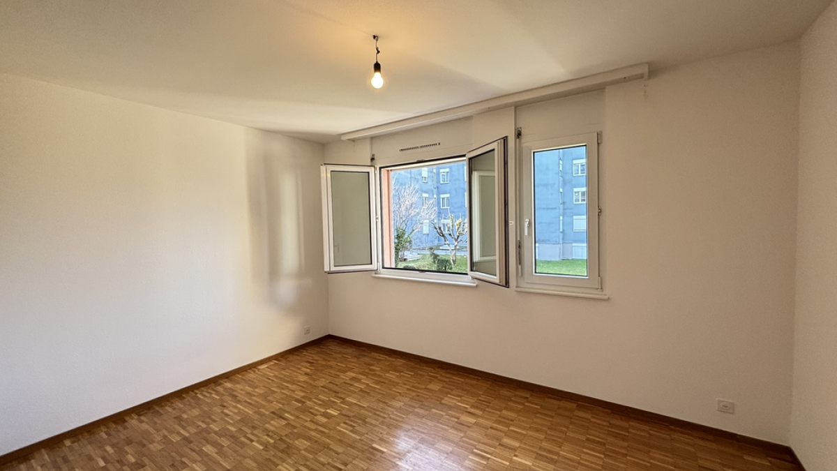 Appartement agréable de 2,5 pièces au Mont-sur-Lausanne