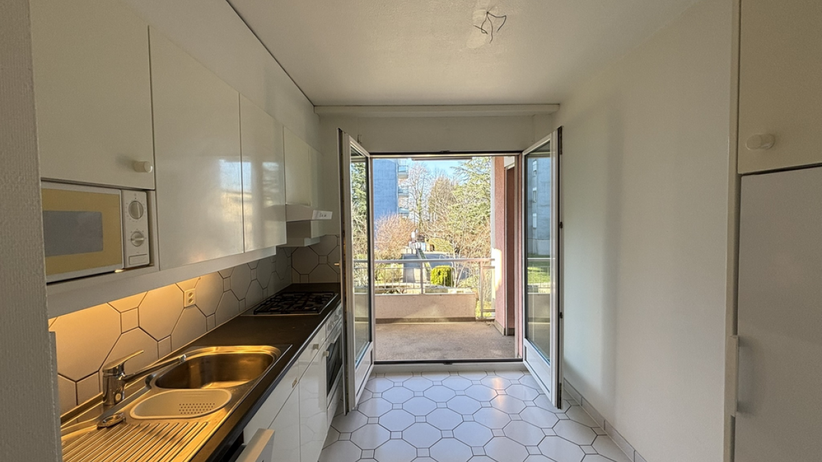 Appartement agréable de 2,5 pièces au Mont-sur-Lausanne