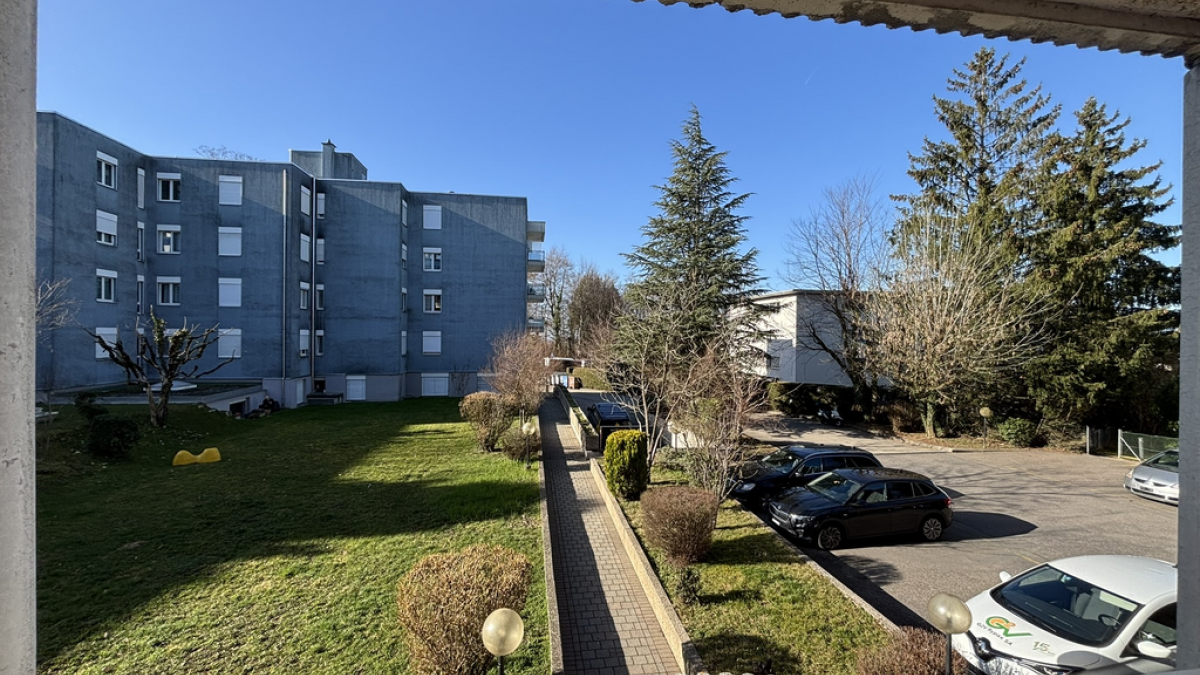 Appartement agréable de 2,5 pièces au Mont-sur-Lausanne