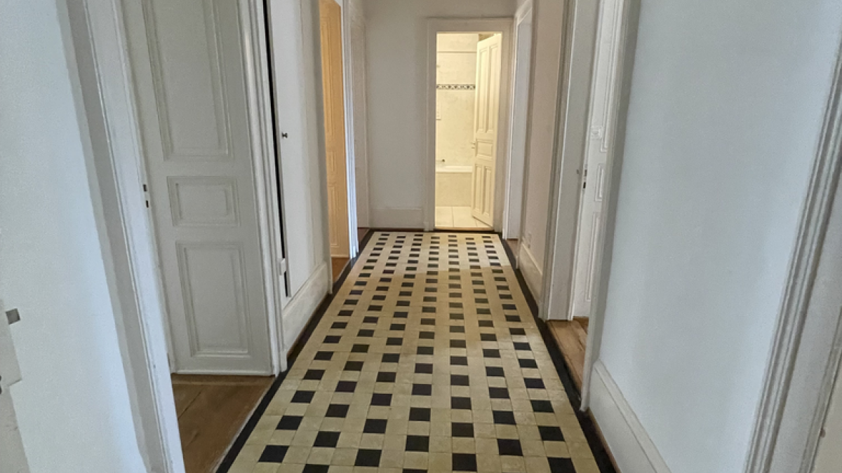 Appartement 4 pièces au 2ème étage - 1003 Lausanne