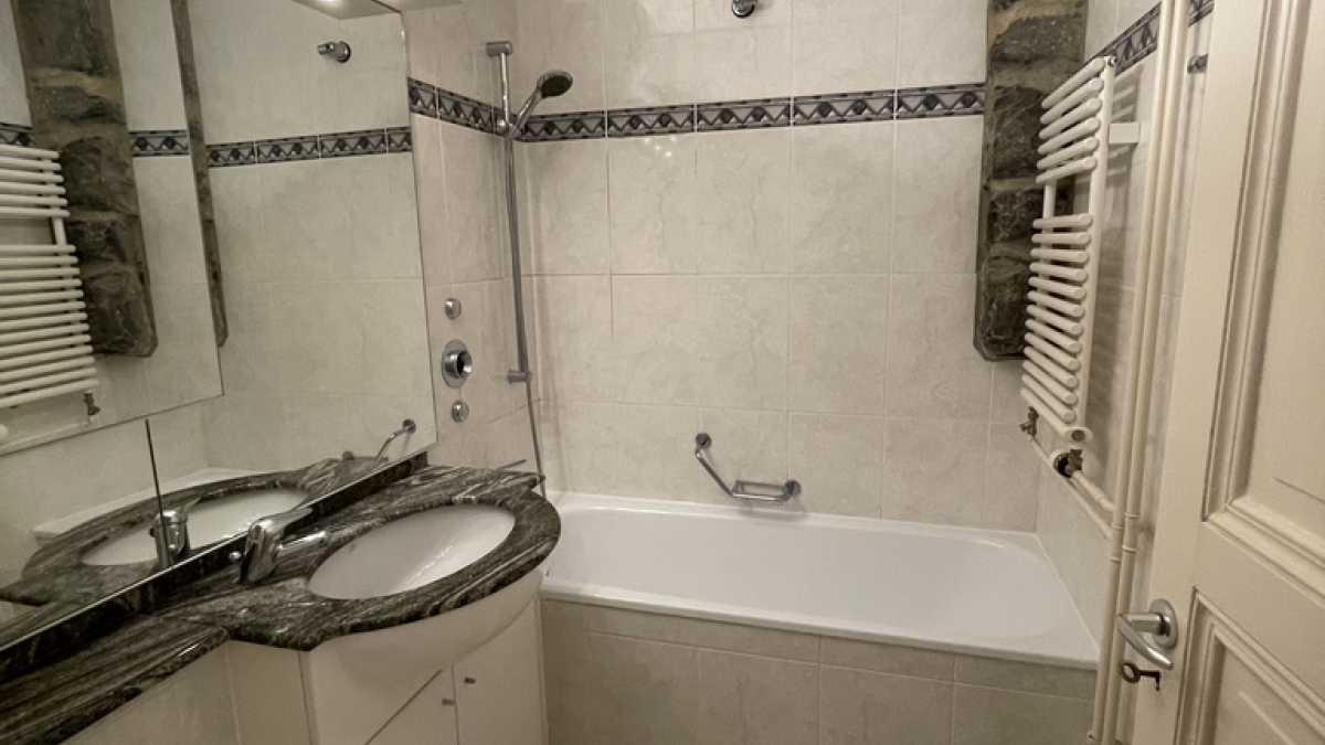 Appartement 4 pièces au 2ème étage - 1003 Lausanne