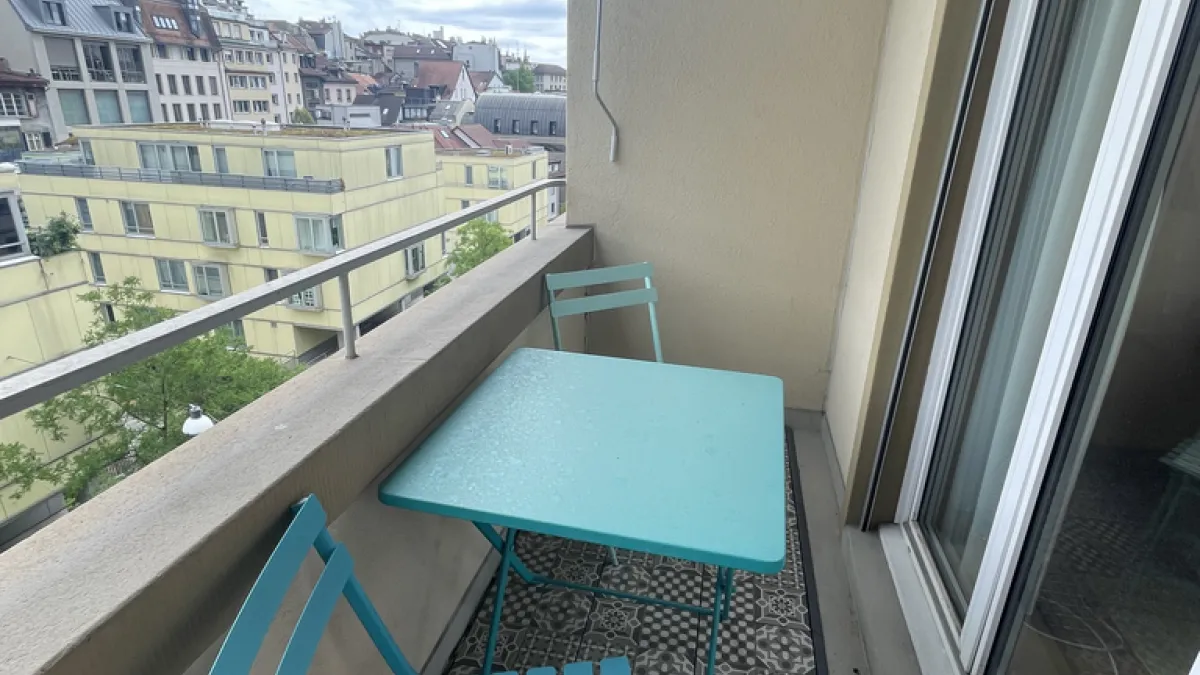 Charmant 2,5 pièces au 4ème étage - En plein centre-ville !