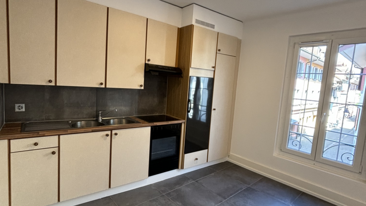Bel appartement de 2,5 pièces à Pully