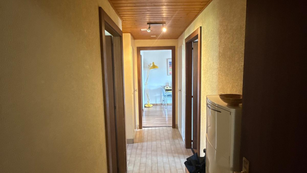 Bel appartement de 3 pièces au 2ème avec vue sur le lac