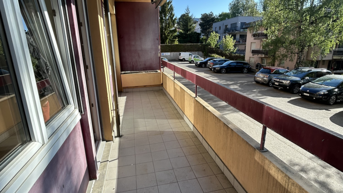 2 pièces proche du métro à Lausanne