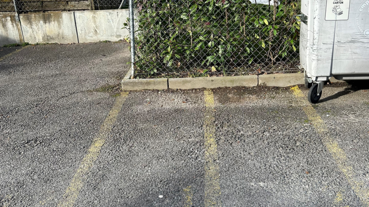 Places moto à louer au coeur de Renens