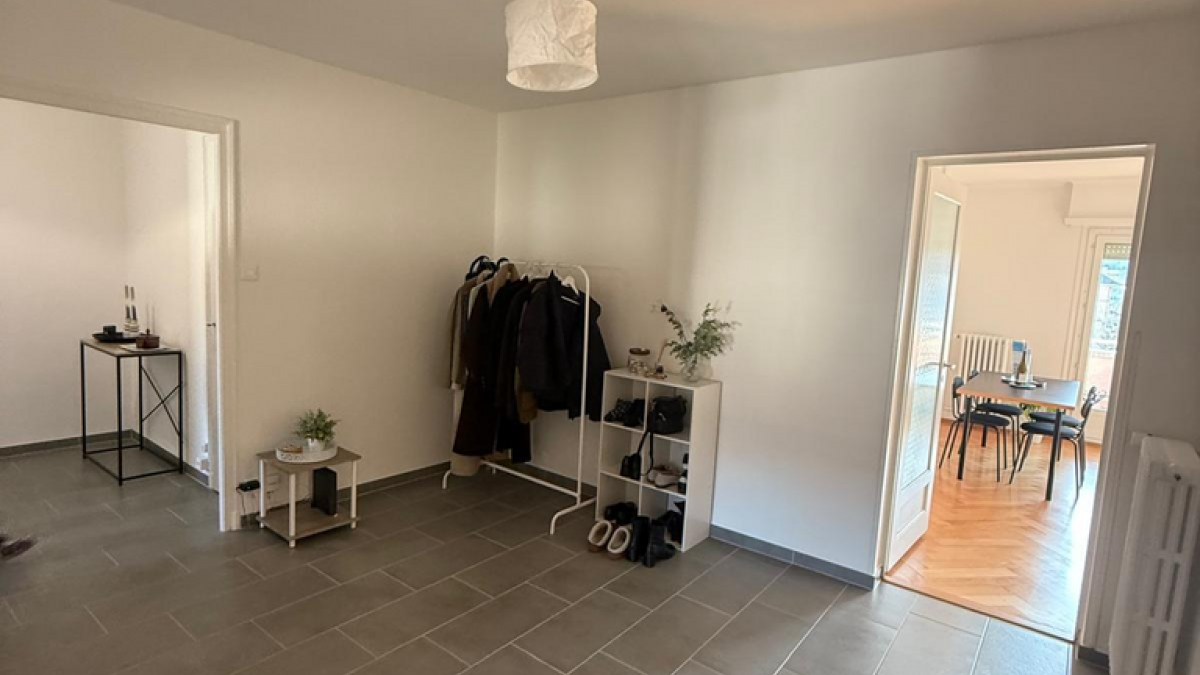 Bel appartement de 3.5 au 4 ème étage