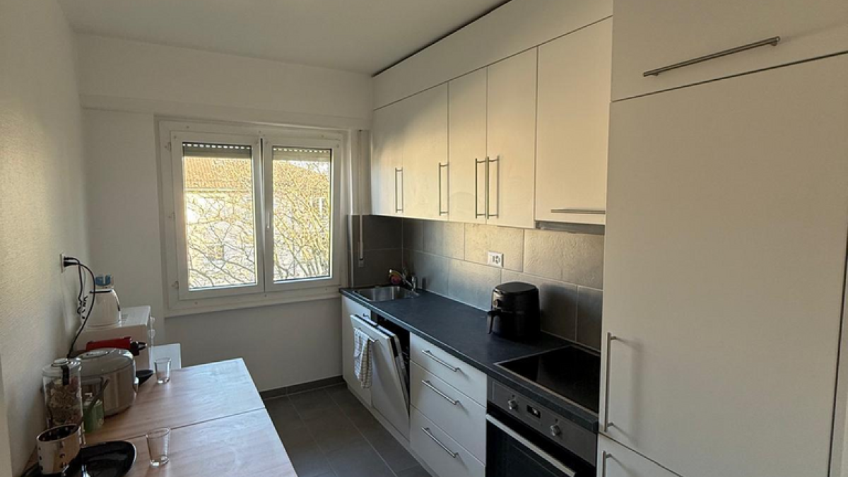 Bel appartement de 3.5 au 4 ème étage