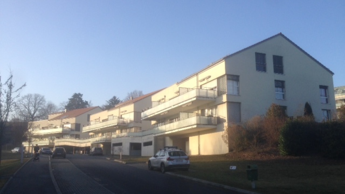 Places de parc intérieures - Penthalaz