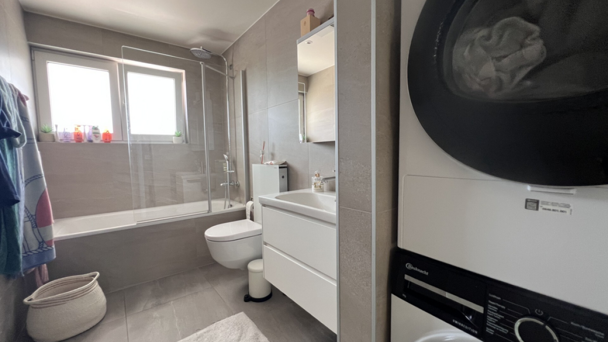 À louer - appartement de 4.5 pièces dans un quartier calme