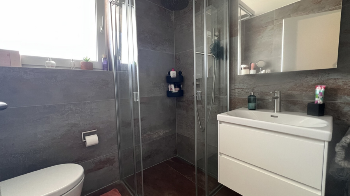 À louer - appartement de 4.5 pièces dans un quartier calme