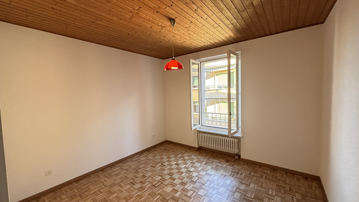 Appartement de 3 pièces à Renens, près des commodités