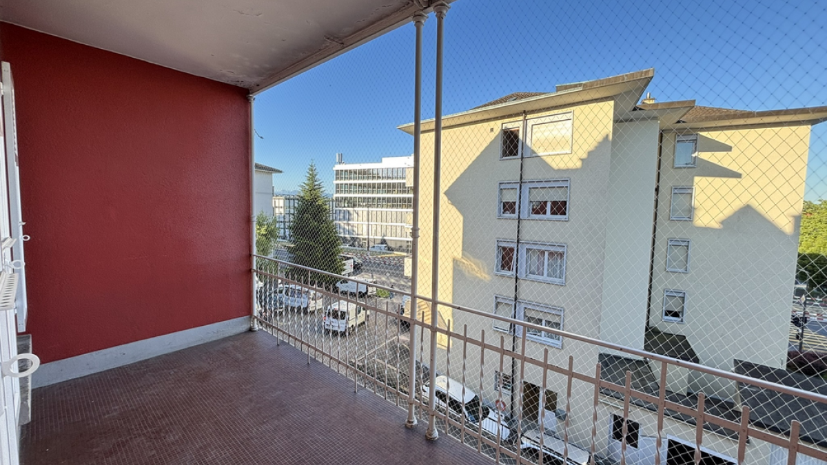 Appartement de 3 pièces à Renens, près des commodités