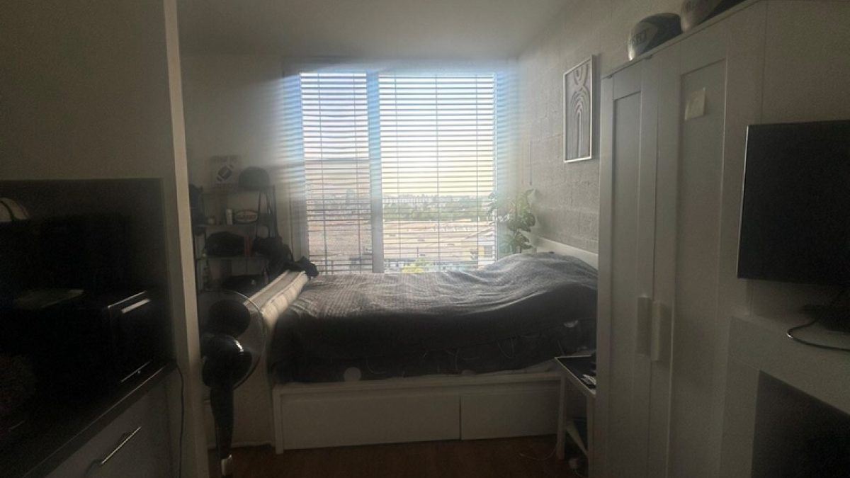 Studio de 28m2 Contact pour visite : 076 803 08 66
