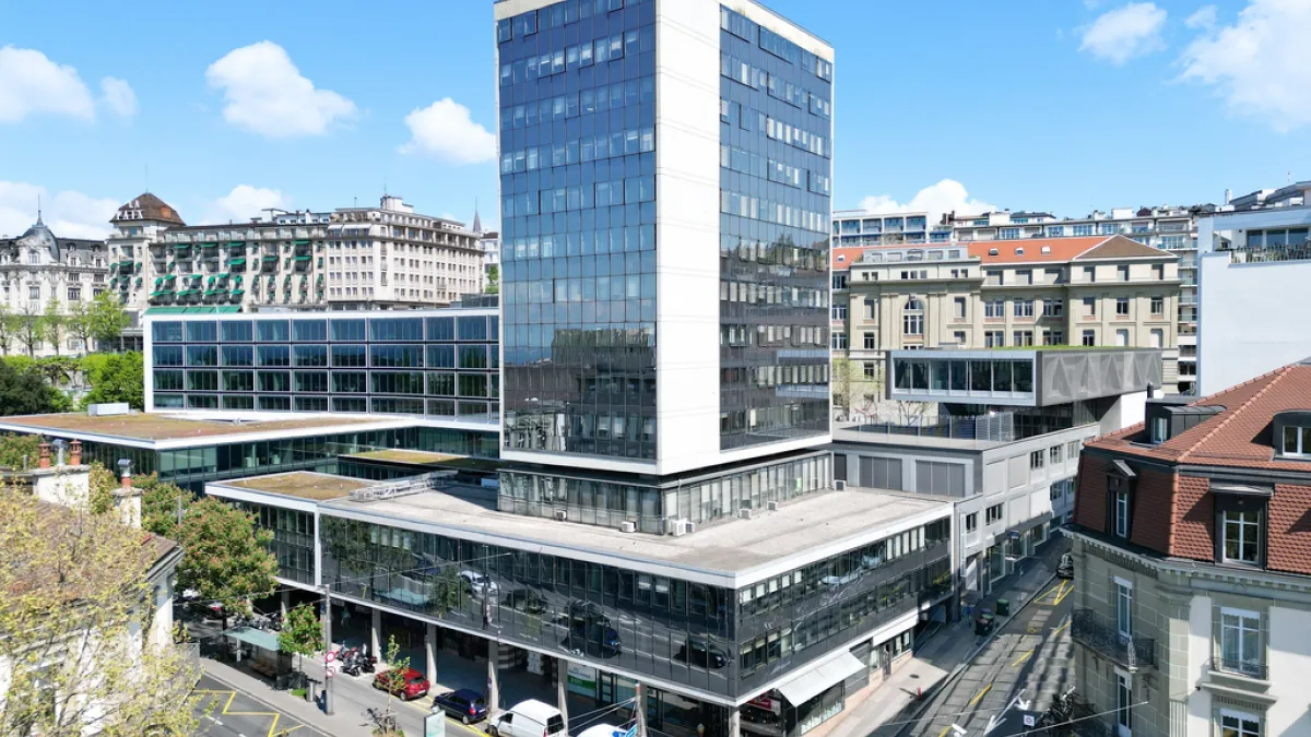 Vitrine publicitaire à louer