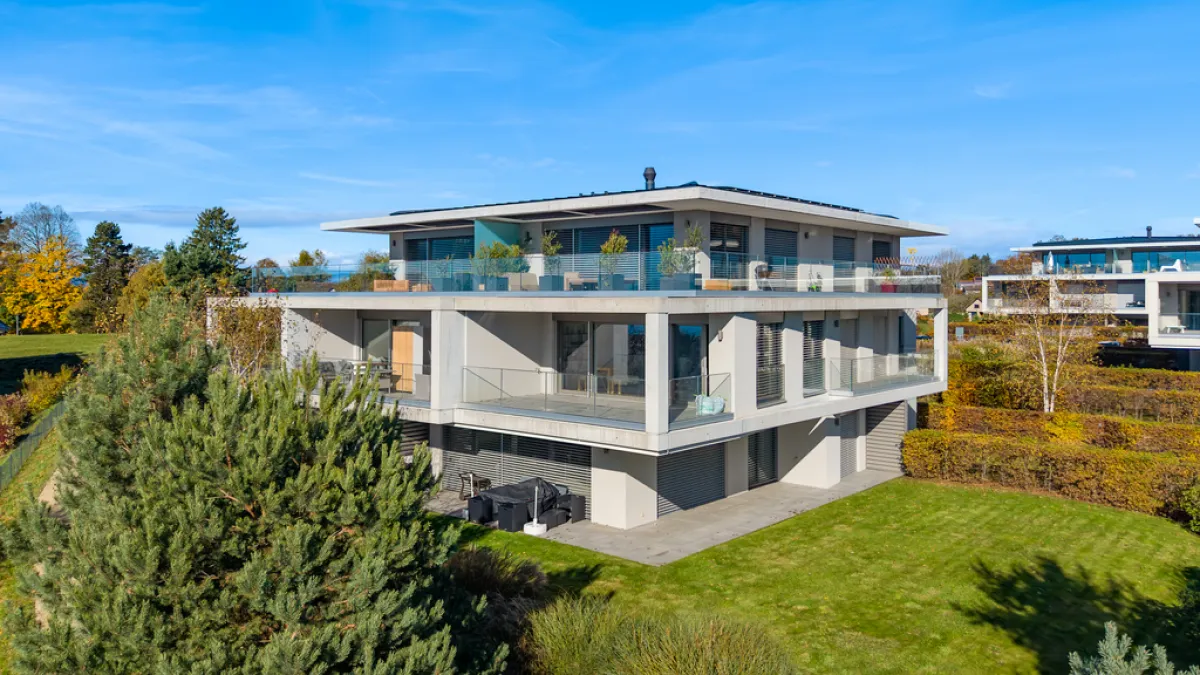 Charmant studio avec jardin privatif, proche de l' EHL