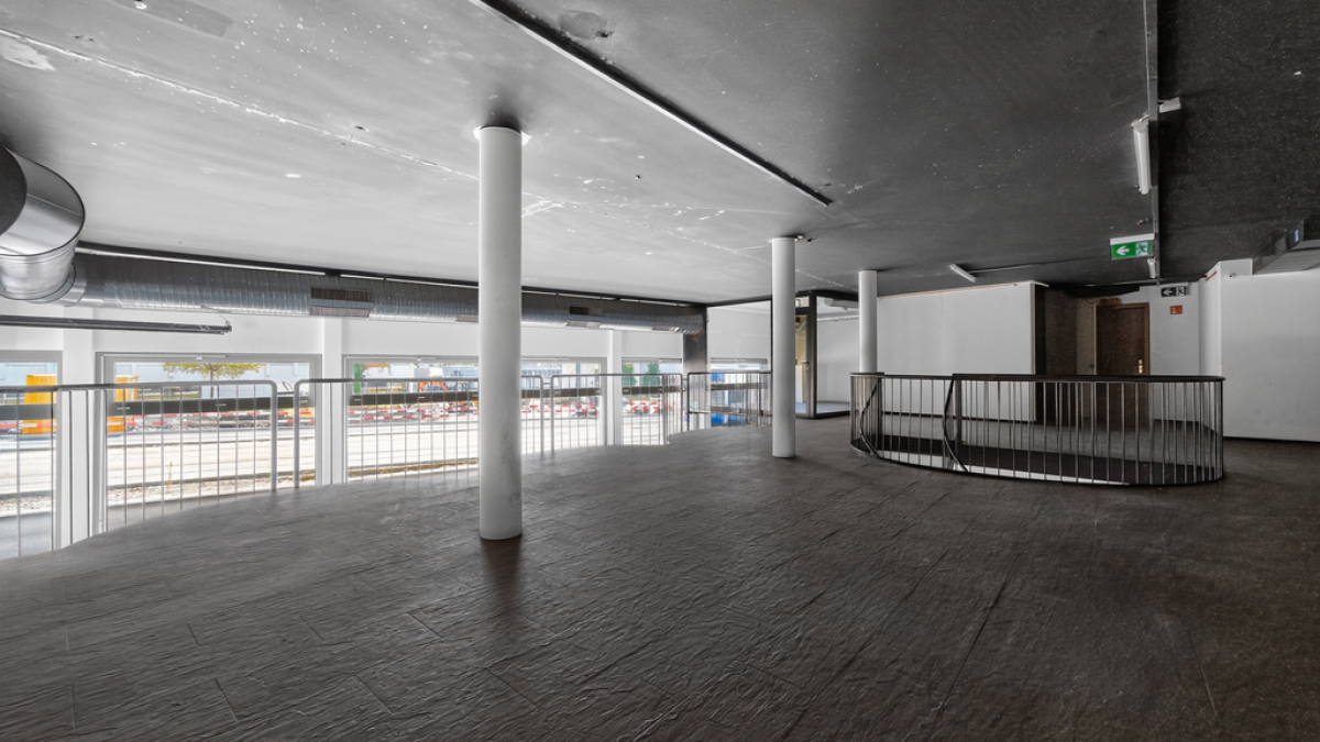 Surface commerciale sur 2 étages dans le centre de Lausanne