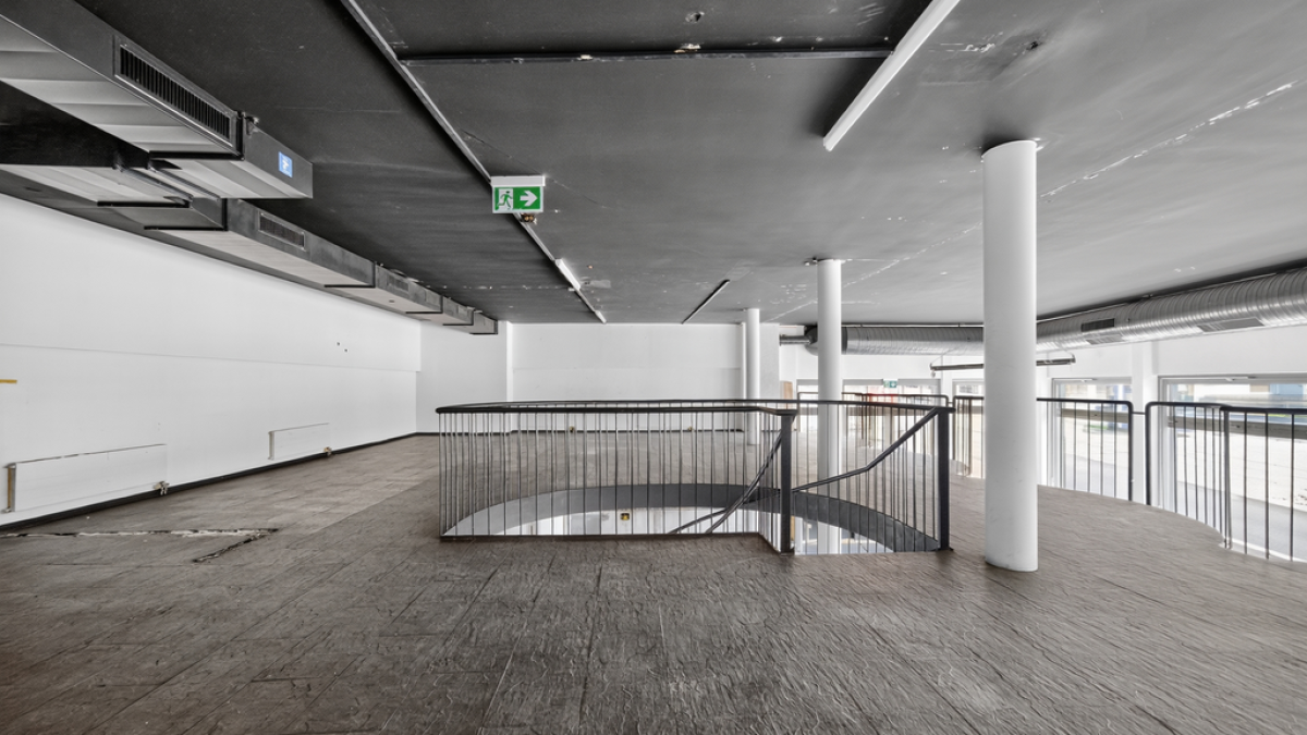 Surface commerciale sur 2 étages dans le centre de Lausanne