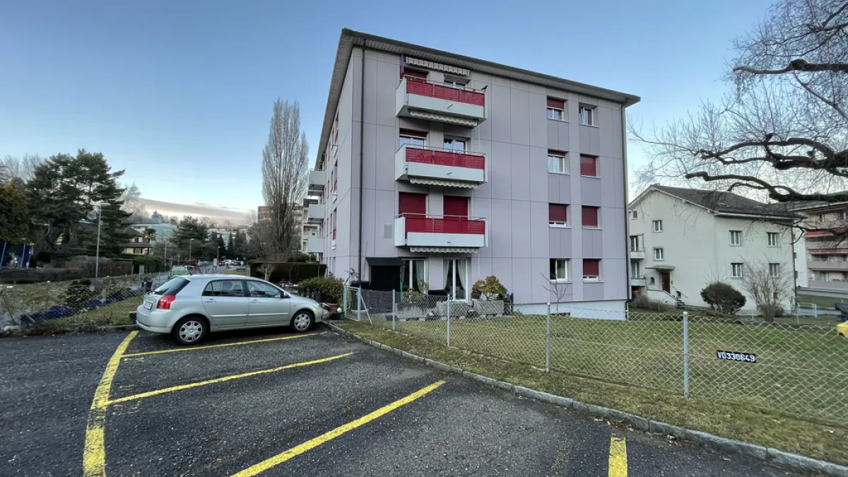 A louer places de parc moto